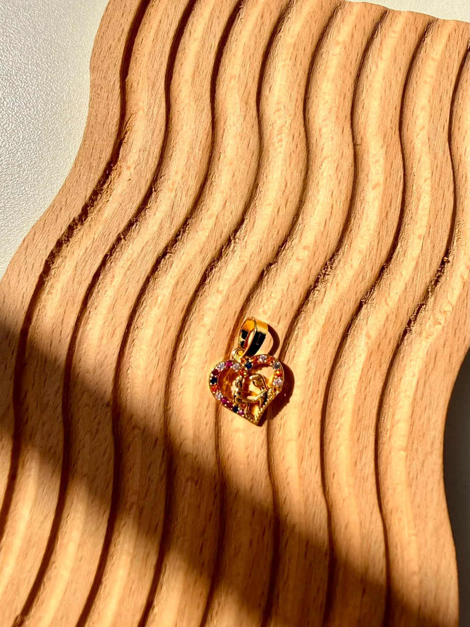 Pingente Coração Mãe e Filho Cravejado Multiicolor - Banho Ouro 18k