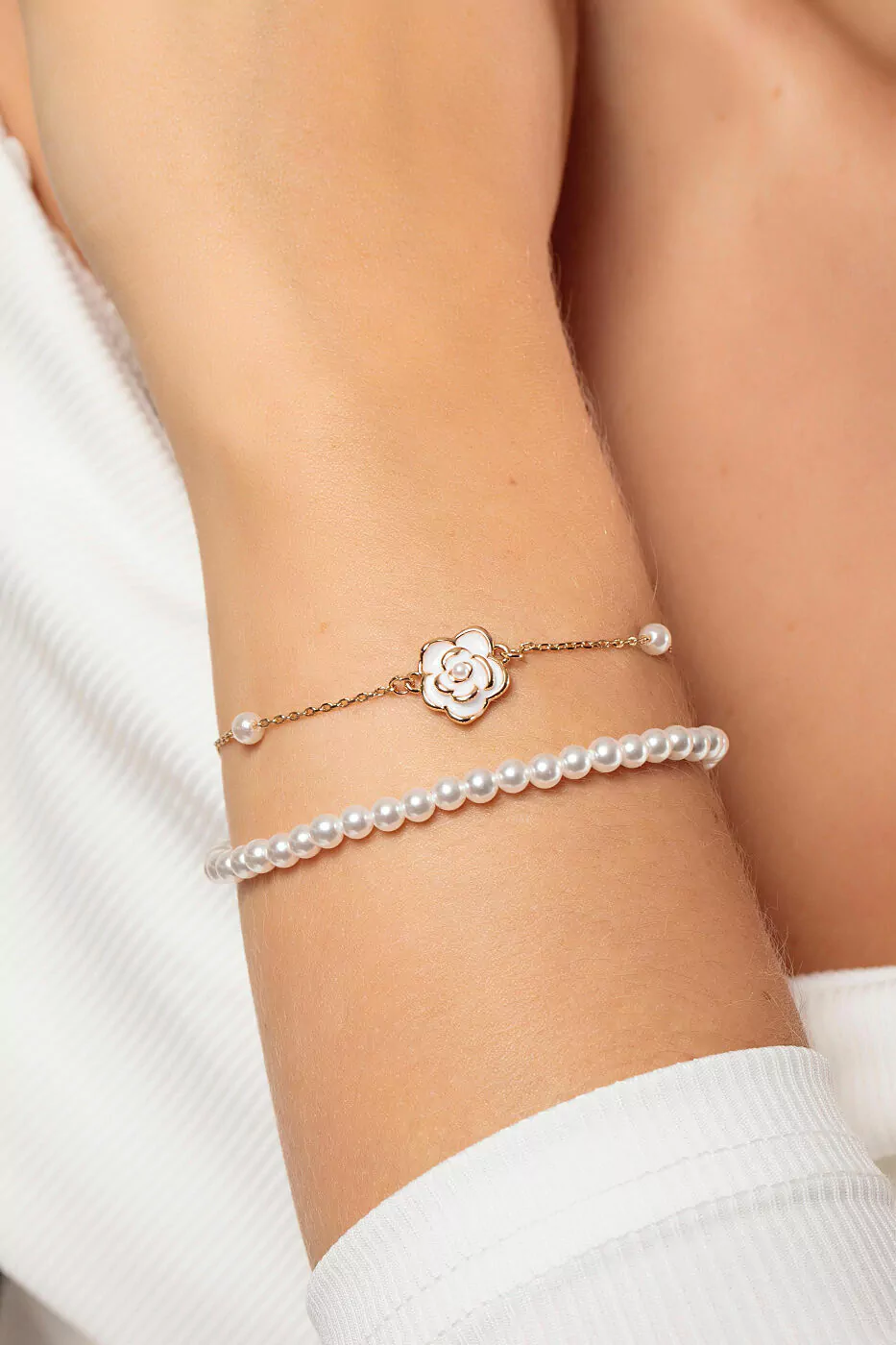 Pulseira Dupla Pérola Shell Camélia — segunda imagem