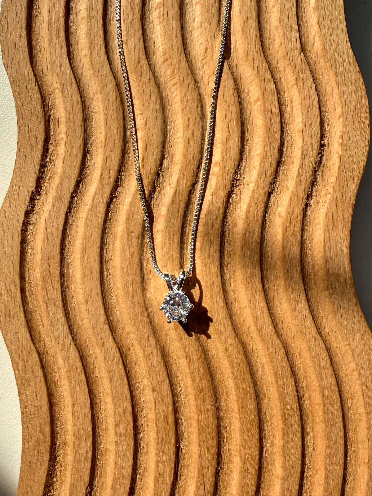 Pingente Ponto Luz Zircônia 6 Garras - Banho de Prata